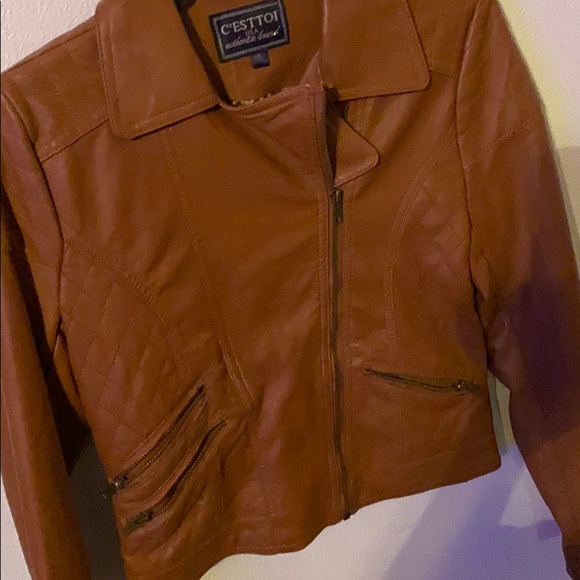 Camel colored Jacket - Picture 2 of 5